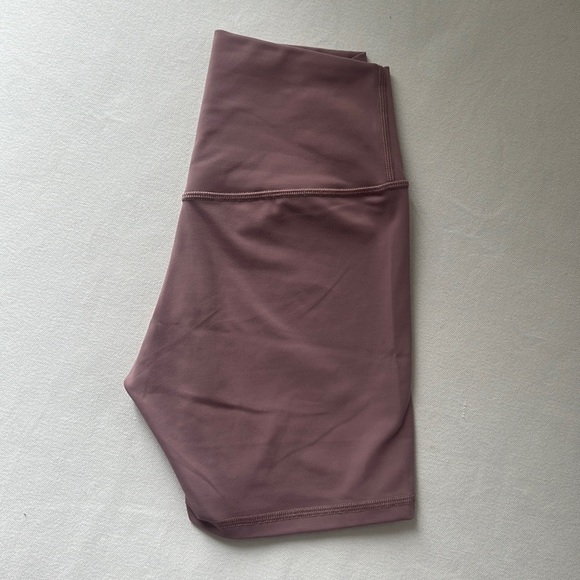 Azur Fit Shorts (Briar) (until 09/25) - Picture 2 of 2